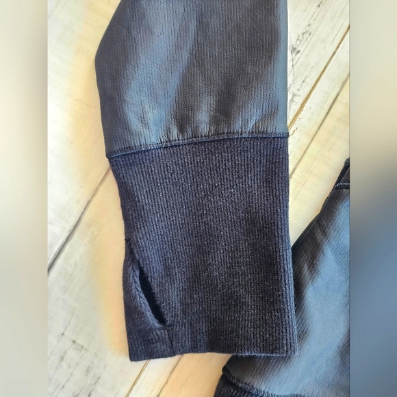 Victoria's Secret VSX SPORT Black Zip Up Hoodie Jacket Coat with Pockets Size S - Picture 9 of 12